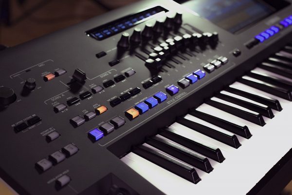 Yamaha - Genos